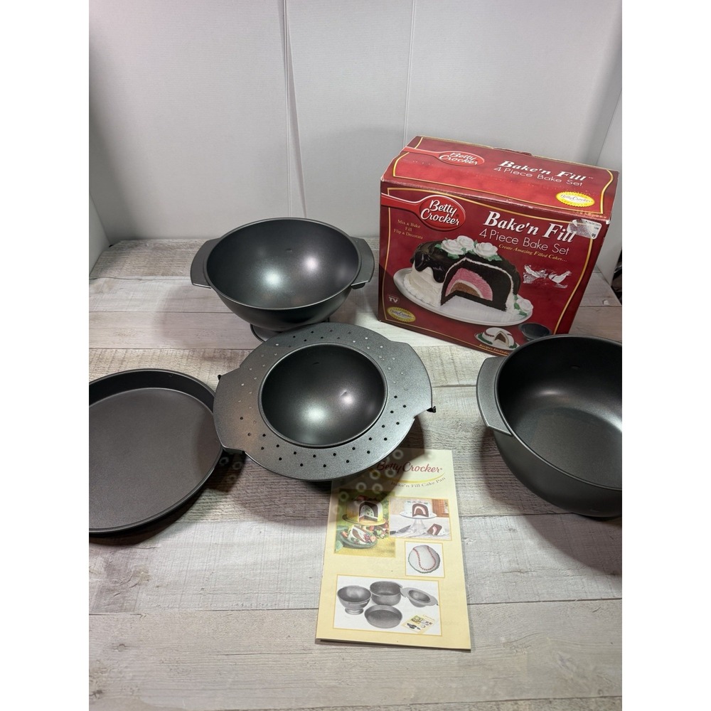 Vintage Betty Crocker Bake'n Fill 4 Piece Cake Pan Baking Set Box Manual